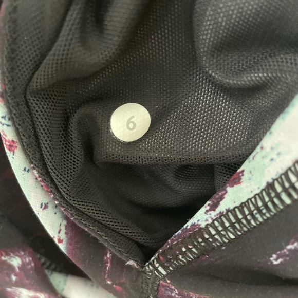 Lululemon tranquil crop pants - Picture 7 of 8